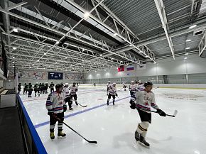 Хоккей: «Император» VS «СПЕКТР»